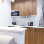 Stylish 4 Stars Apartment Near Montmartre & Metro