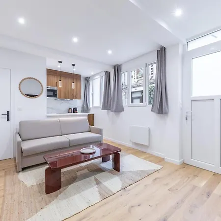 Stylish 4 Stars Near Montmartre & Metro * Paris