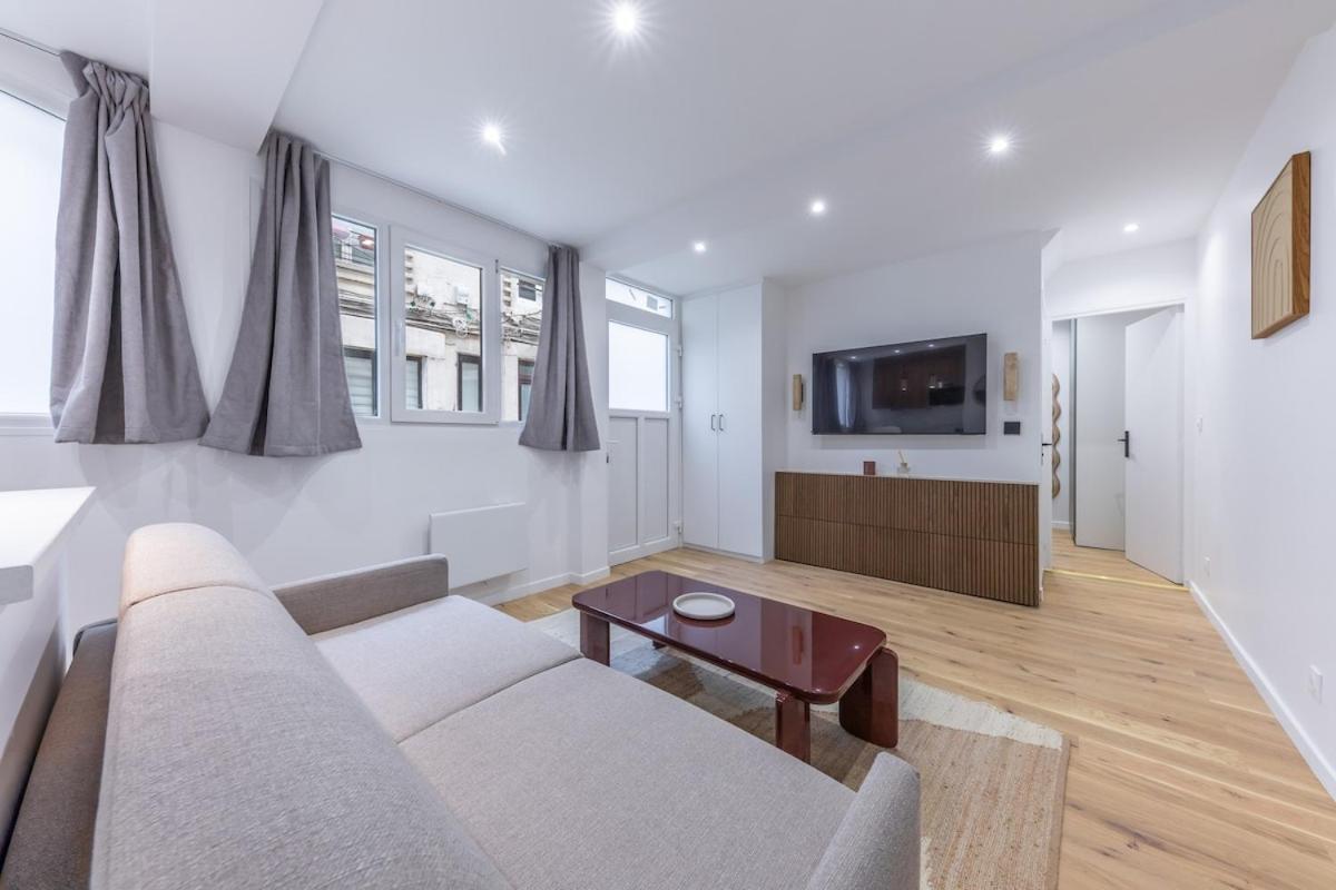 Stylish 4 Stars Near Montmartre & Metro